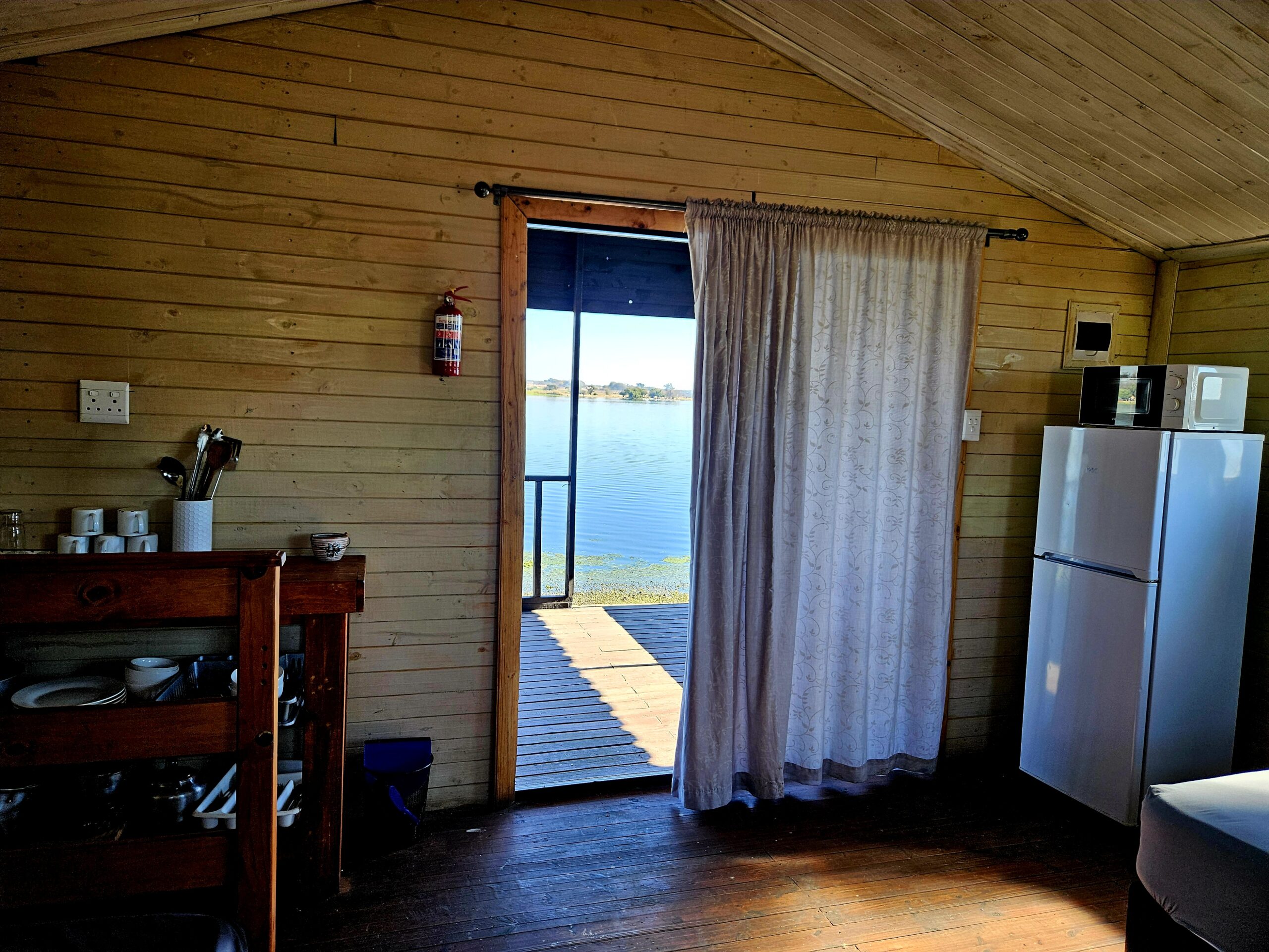 Swim 06 - Sunbird Cabin