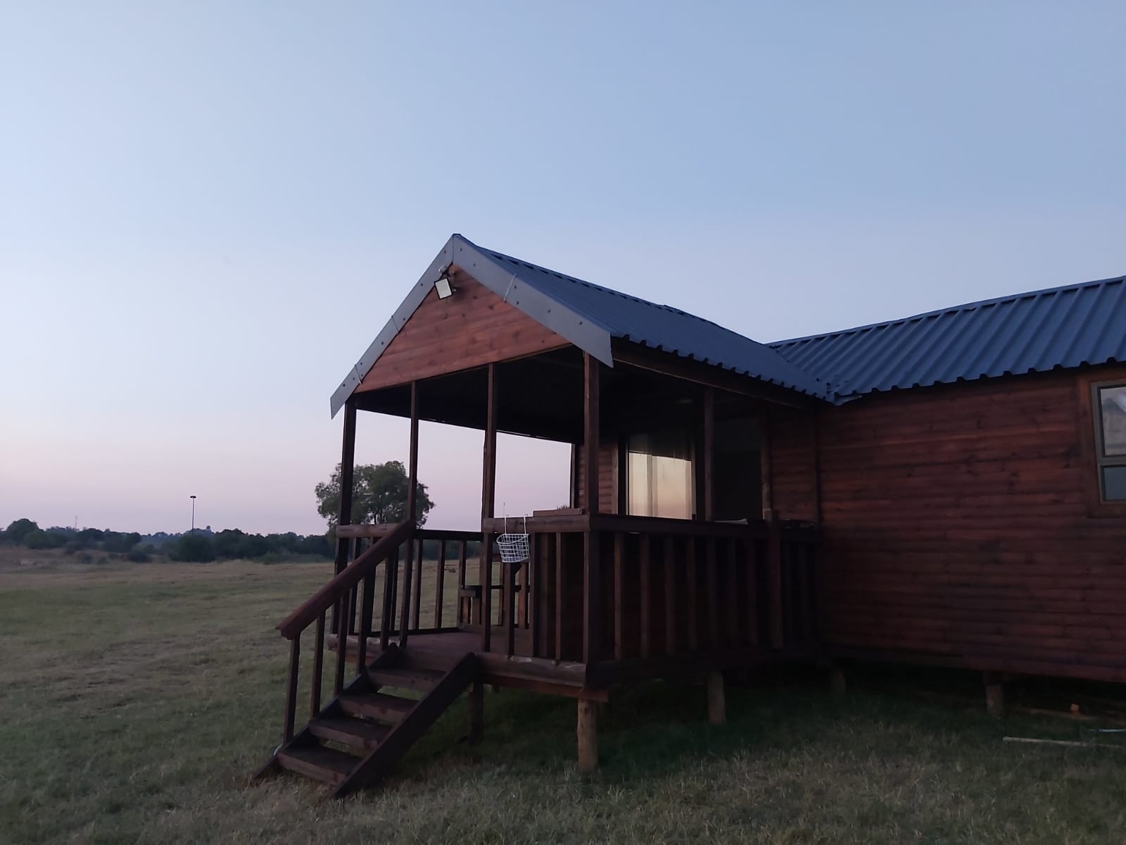 Swim 21 - Fish Eagle Cabin